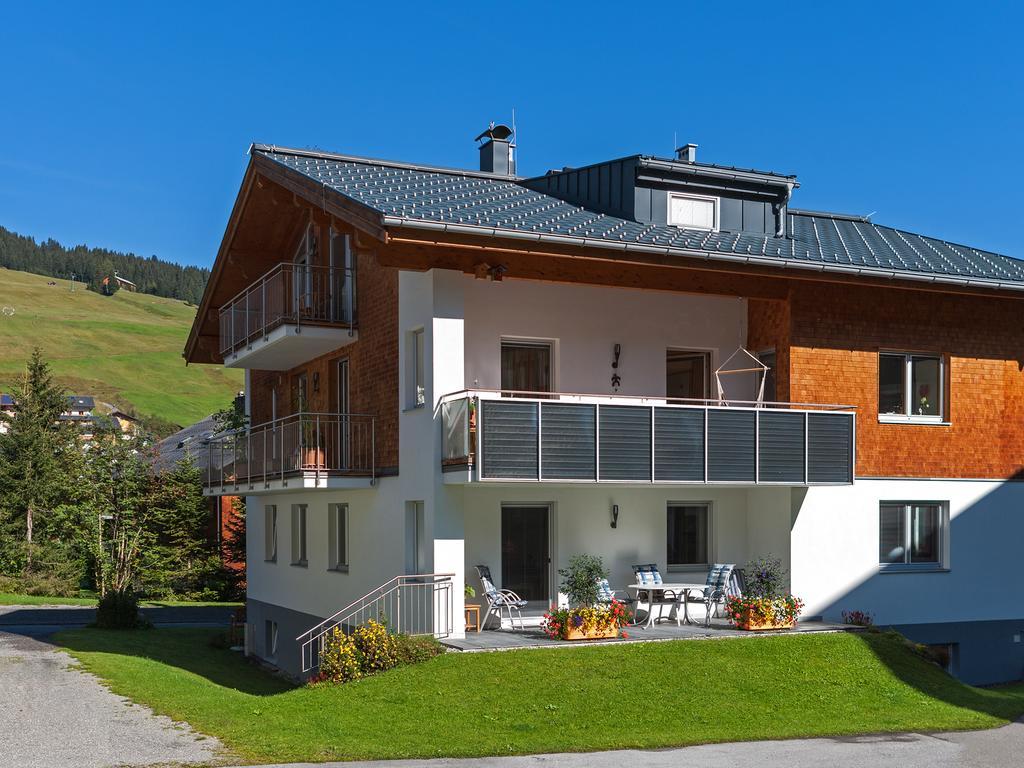 Haus Sebastian Apartment Лех ам Алберг Екстериор снимка