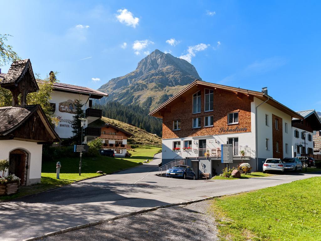 Haus Sebastian Apartment Лех ам Алберг Екстериор снимка